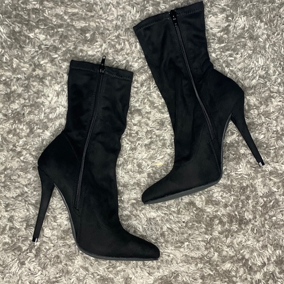 Booties - Picture 2 of 6